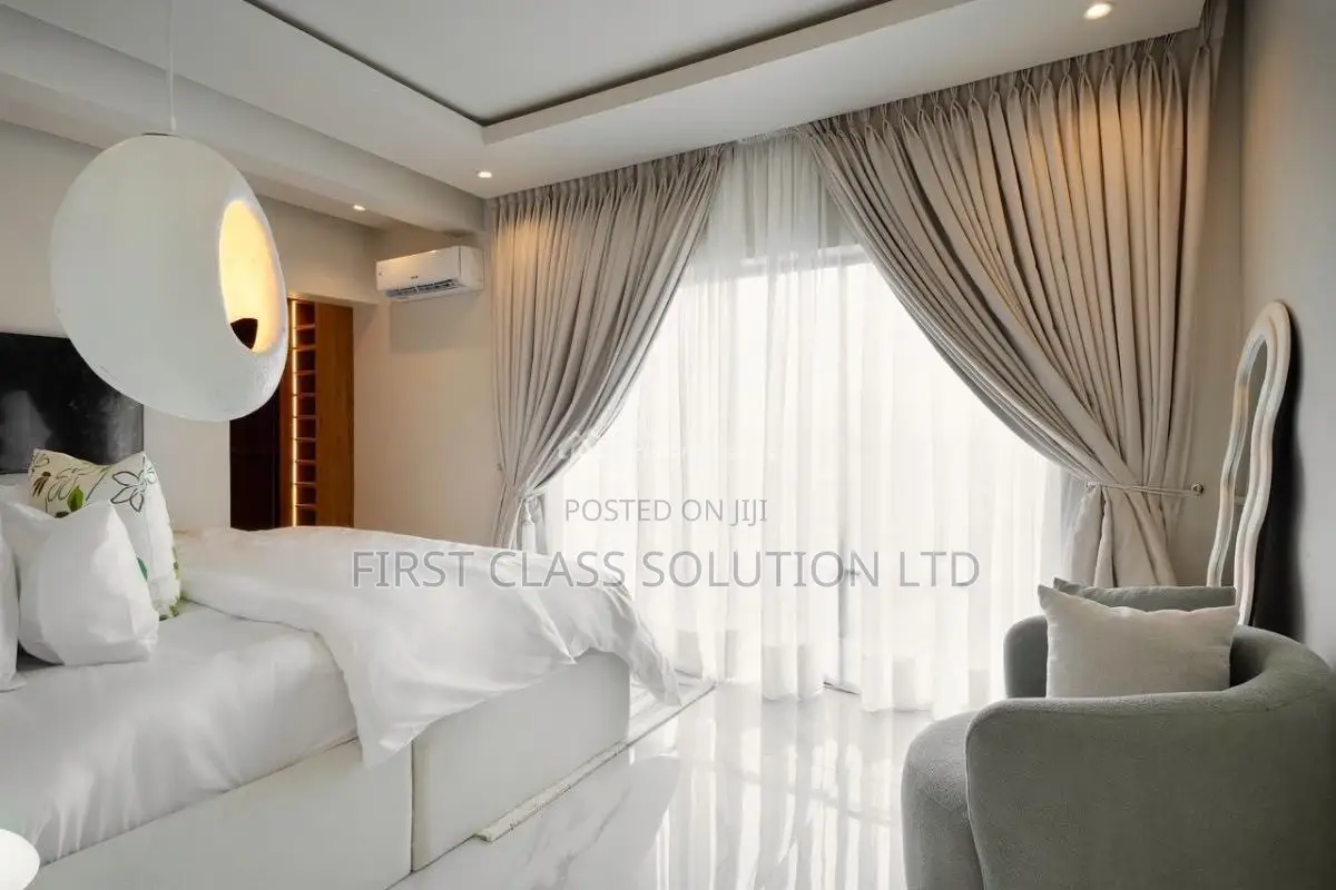 Beautiful Luxury 2 Bedroom Apartment