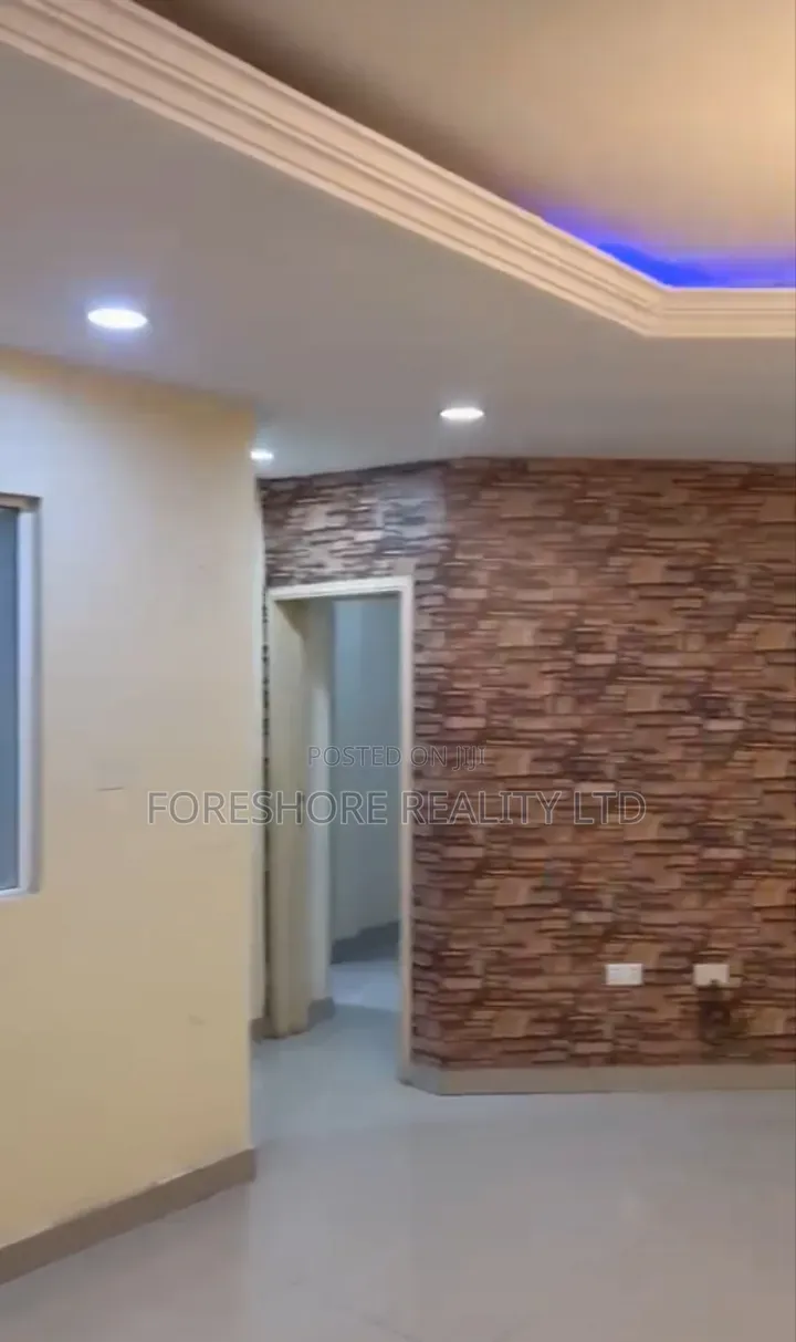 Furnished 3bdrm Apartment in Mende for rent