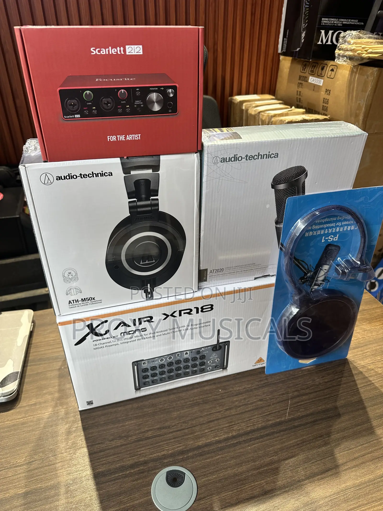 XR18 Digital Mixer, Scarlett 2i2 Soundcard, M50x Headphone, AT2020 Mic