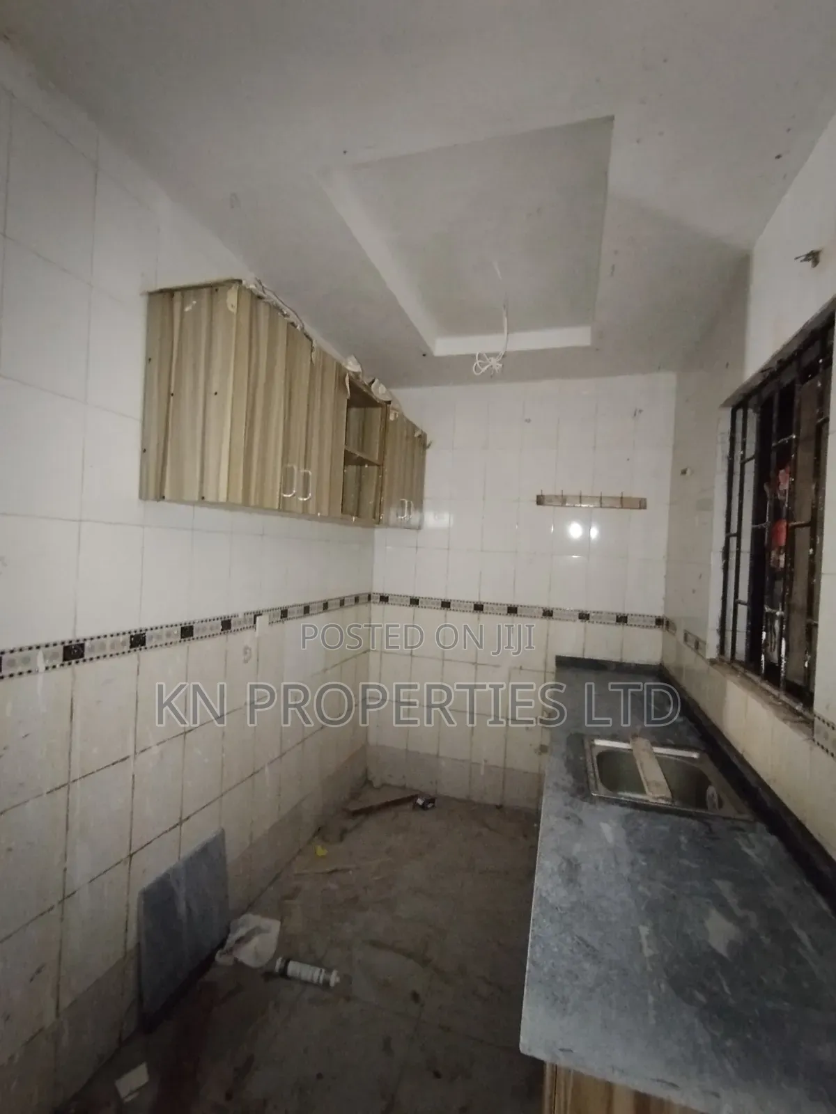 1bdrm Block of Flats in Area1 for rent