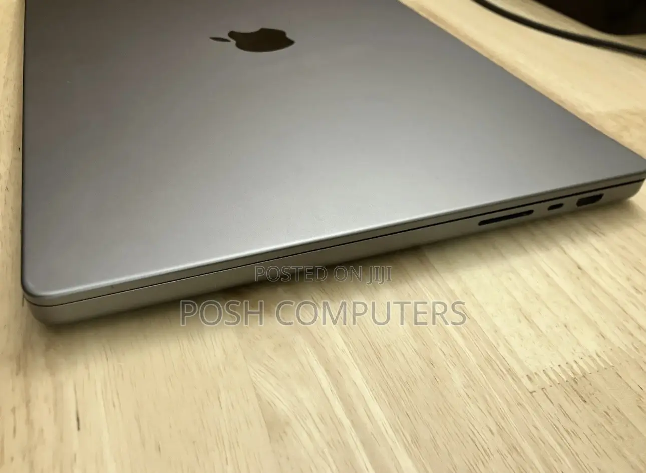 Laptop Apple MacBook Pro 2021 M1 16GB Apple M1 Pro SSD 512GB