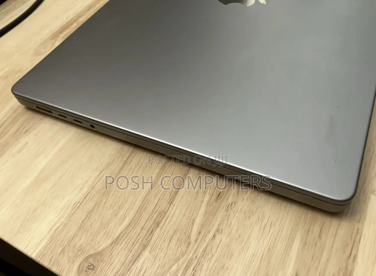 Laptop Apple MacBook Pro 2021 M1 16GB Apple M1 Pro SSD 512GB