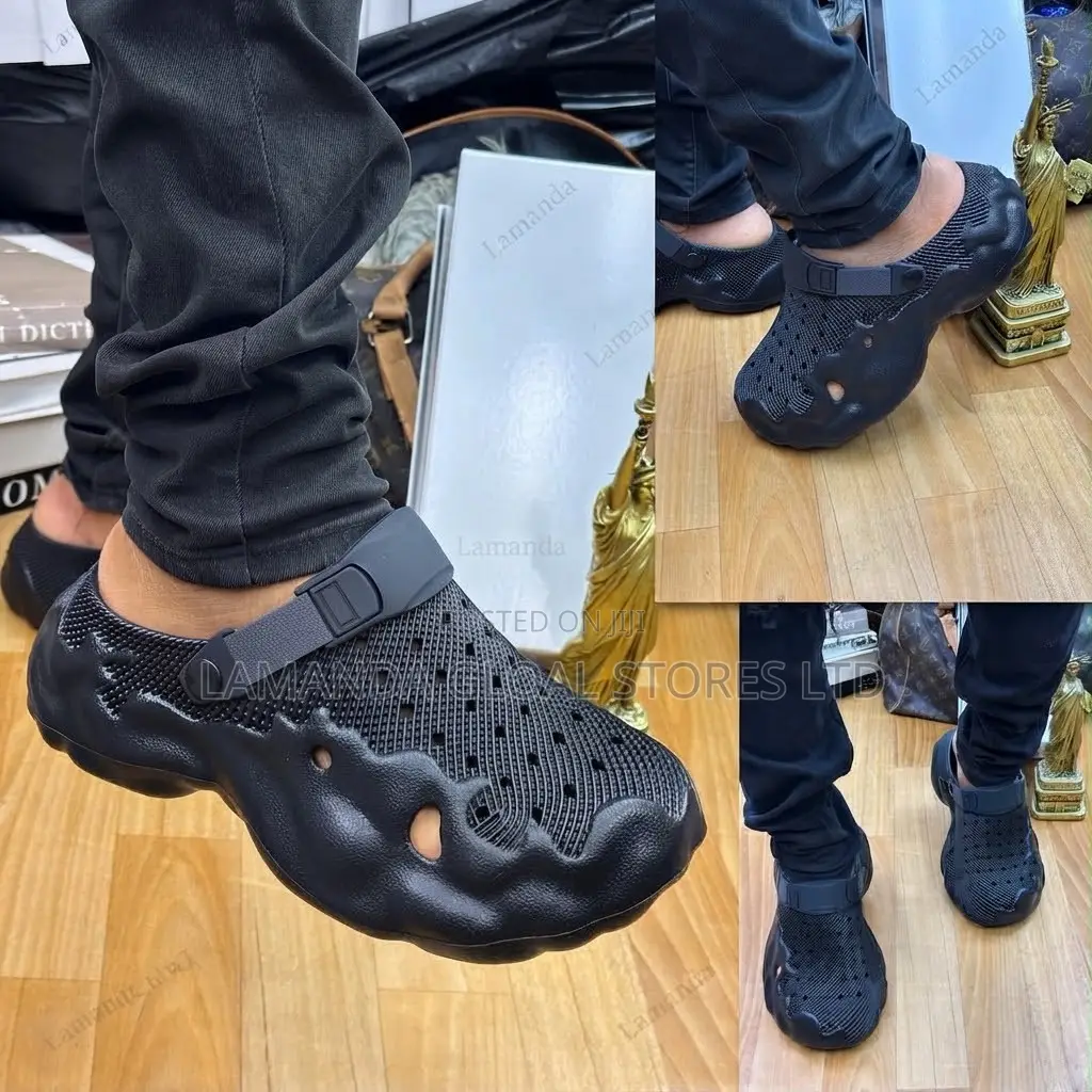 Wavy Perforated Foam Clogs in Charcoal Black
