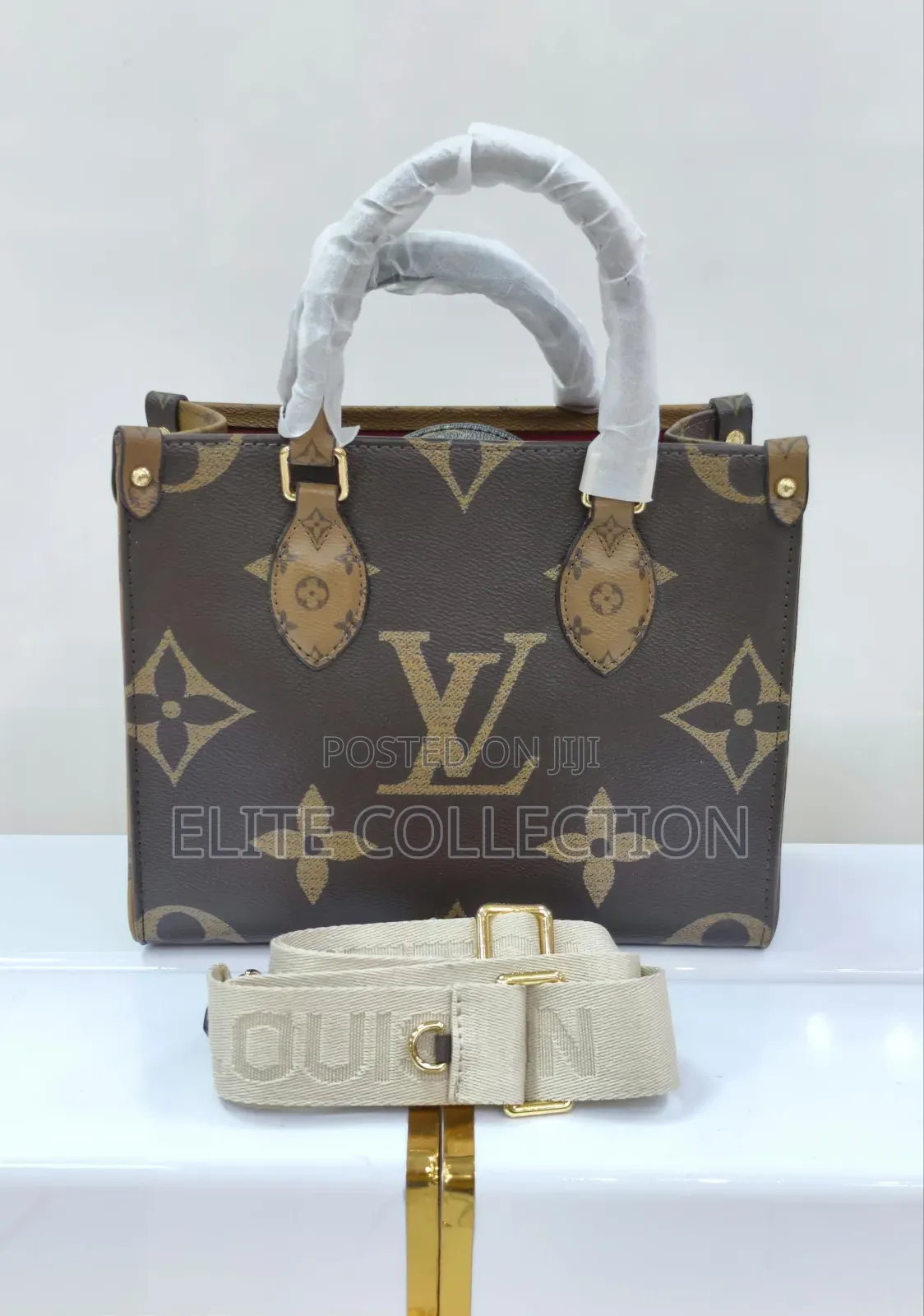 High Quality Louis Vuitton Leather Bag It'sleather Available as Seen