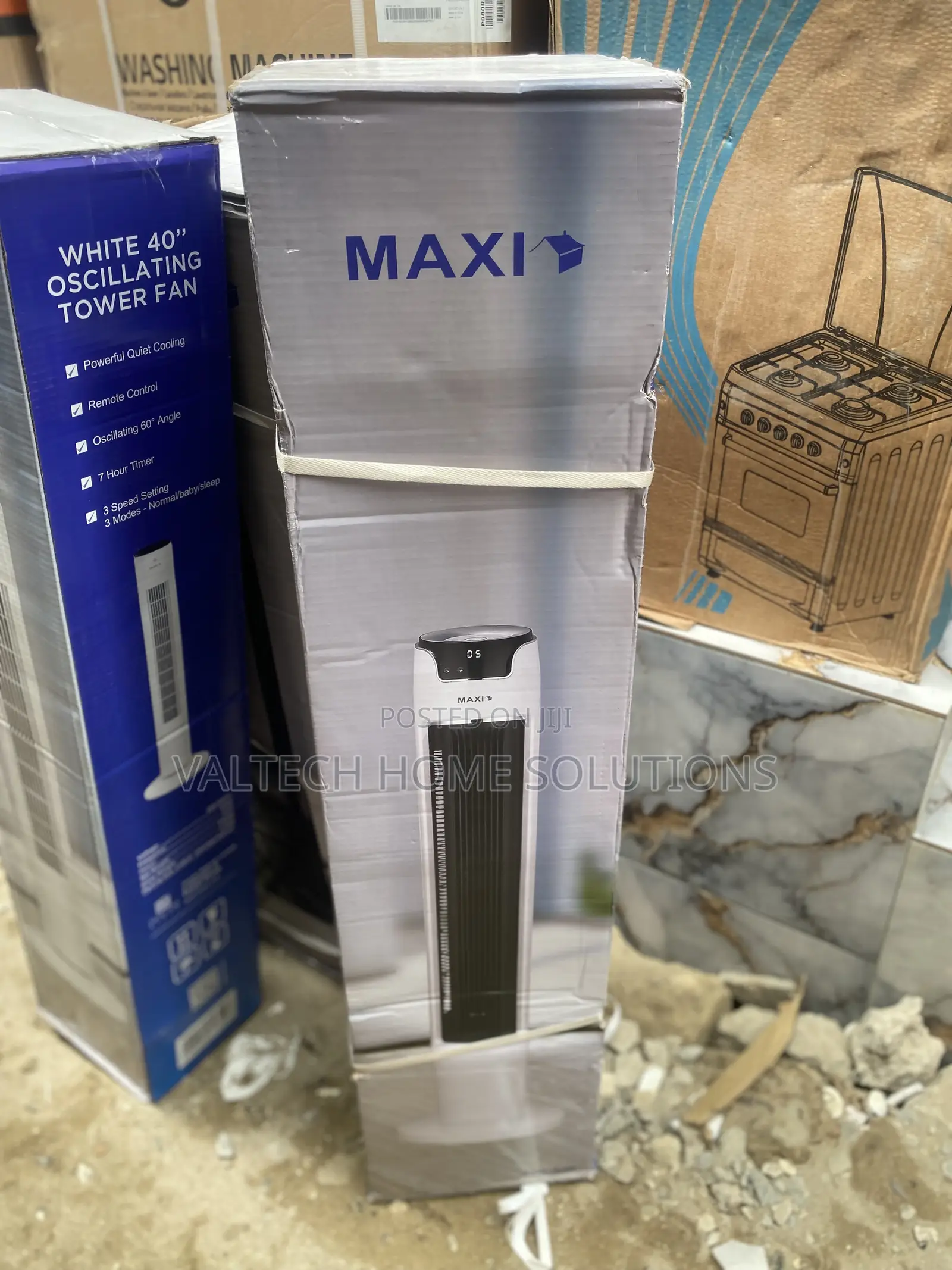 Maxi Oscillating Tower Fan With Remote Control