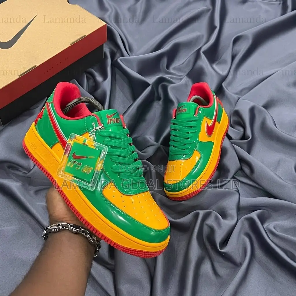 Nike Air Force 1 Low "IT'S US" Green/Yellow