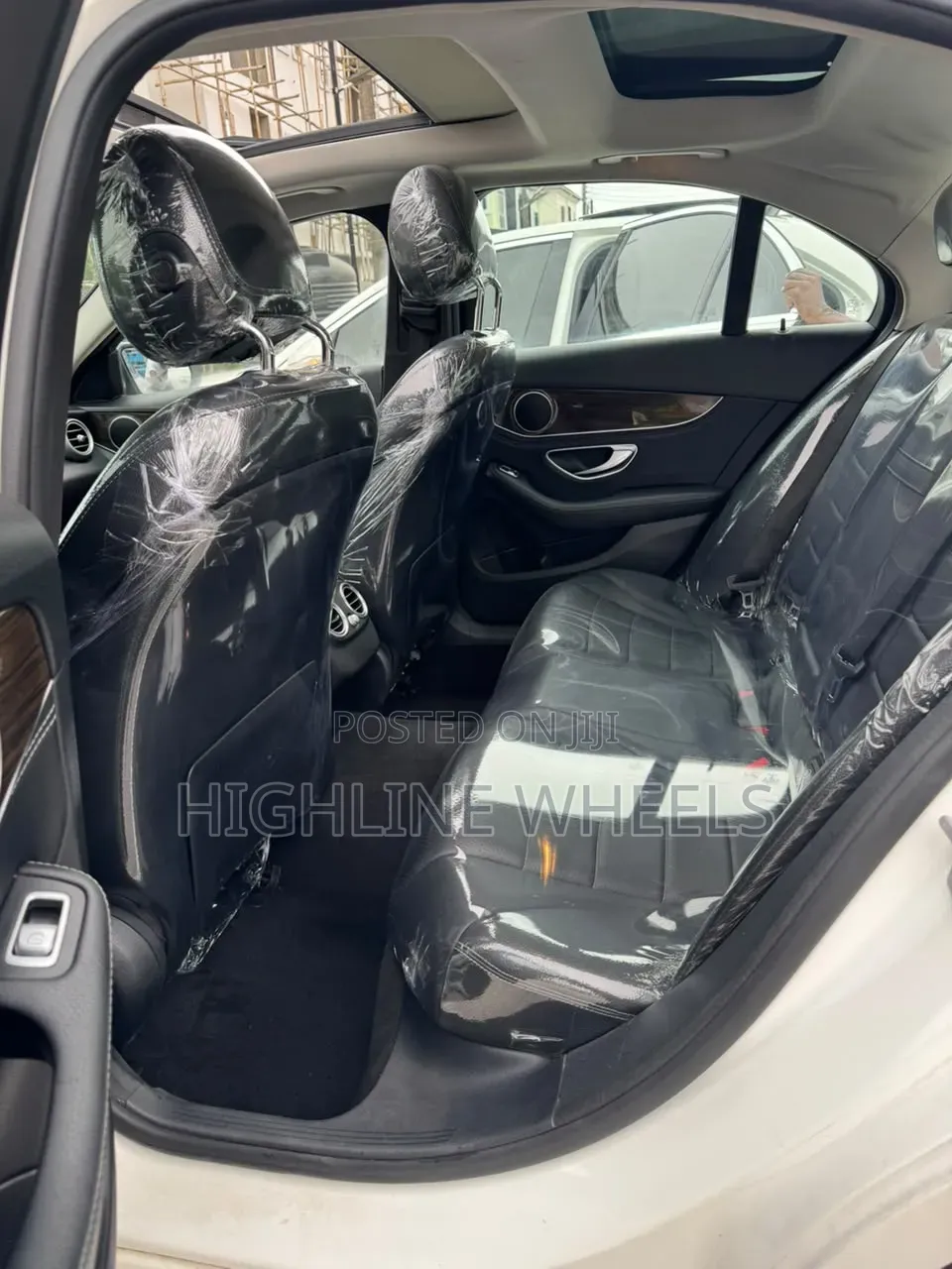 Mercedes-Benz C300 2016 White