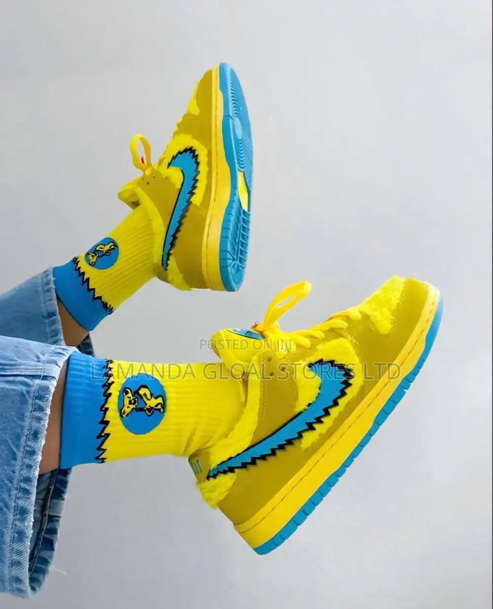 Nike SB Dunk Low "Grateful Dead Bears" Yellow