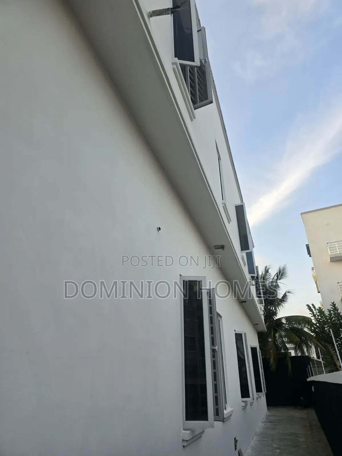 1bdrm Shared Apartment in Saheed Bankole, Ologolo for rent