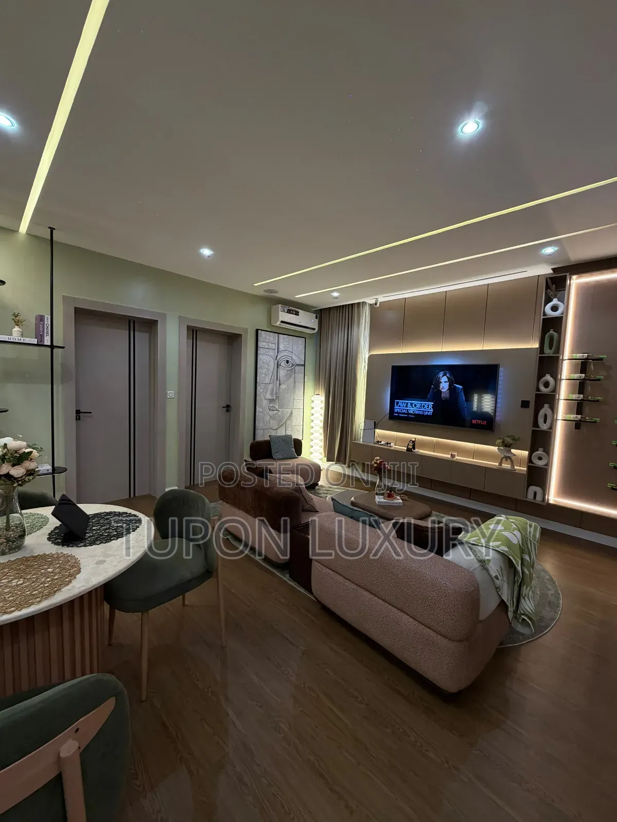 Luxury 2bedroom With Cinema , Pool, Gym E.t.c