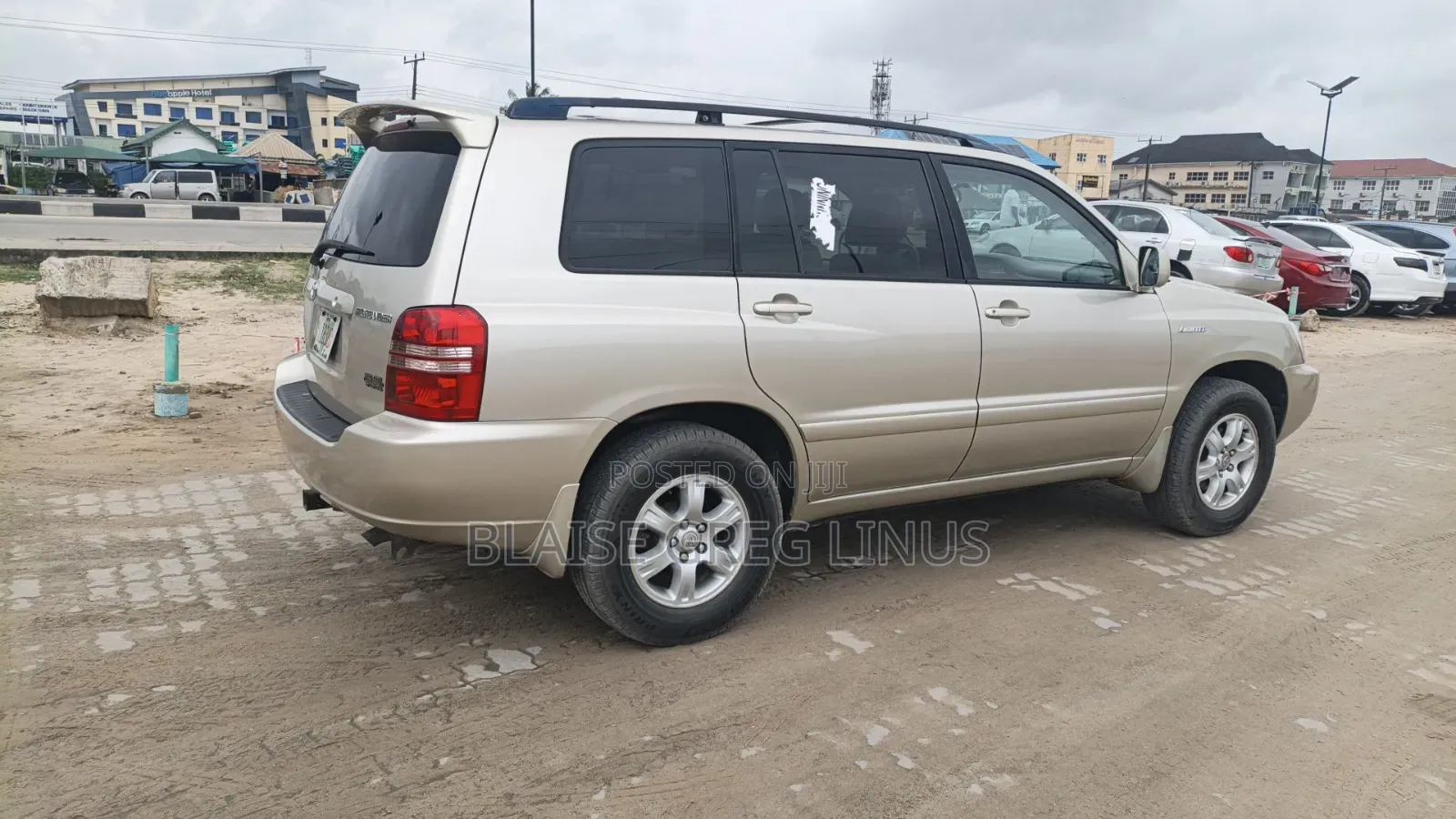 Toyota Highlander 2003 Gold