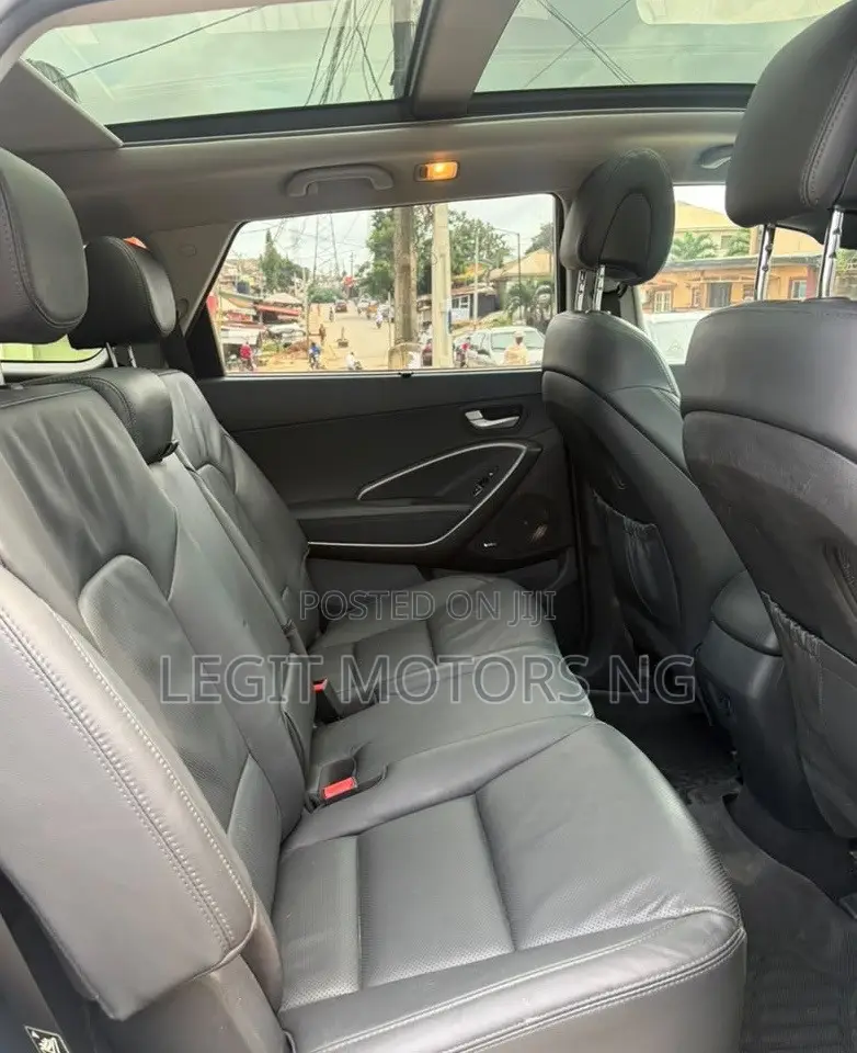 Hyundai Santa Fe 2017 White
