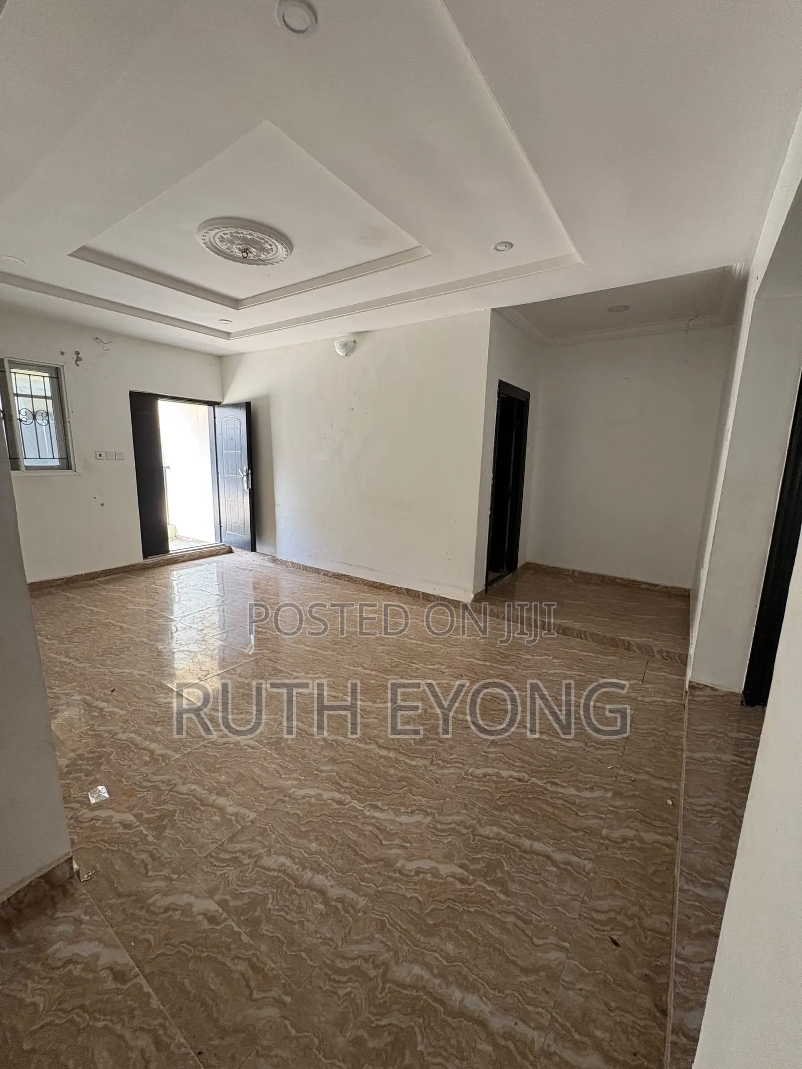 2bdrm Apartment in Awoyaya New Road, Sangotedo for rent