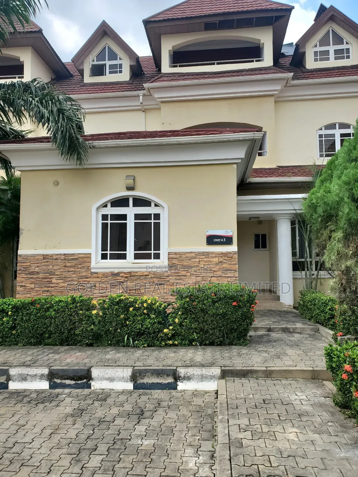 4bdrm Penthouse in Katampe Extension for rent