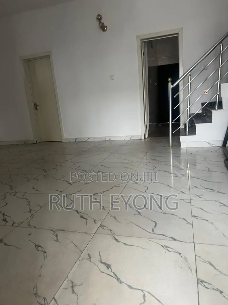 4bdrm Townhouse / Terrace in Ikota Gra, Lagos for rent