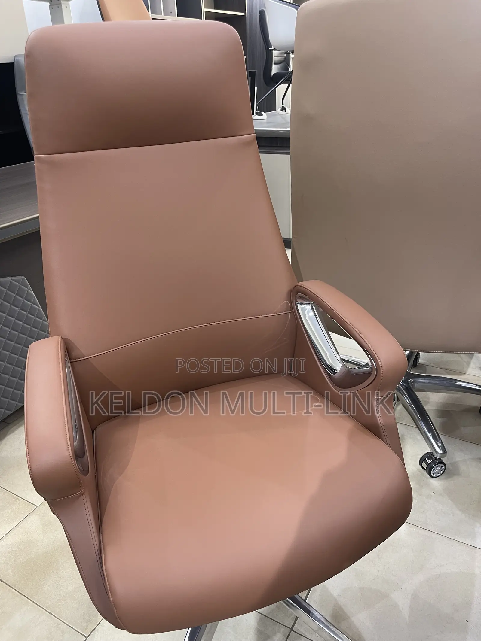 Elegant Executive Boss Leather Chair