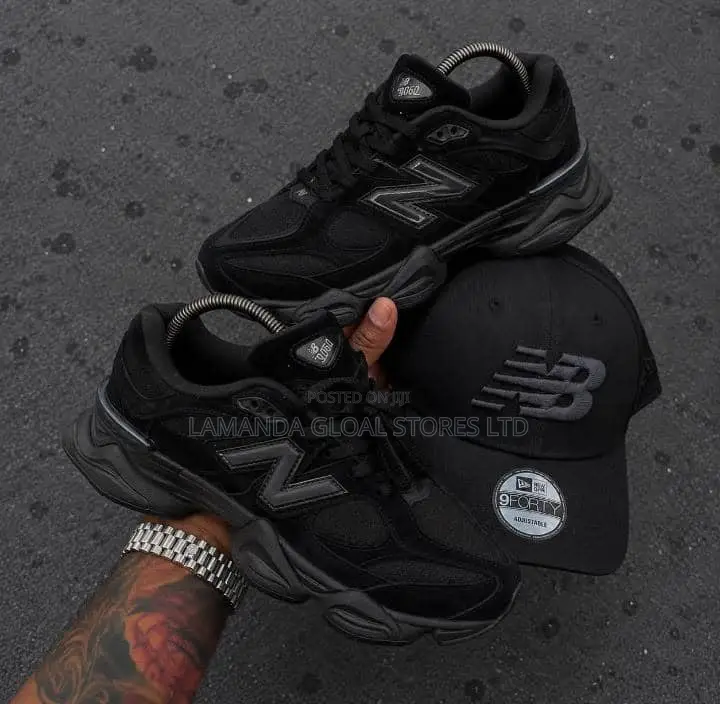 New Balance 9060 Triple Black Sneakers