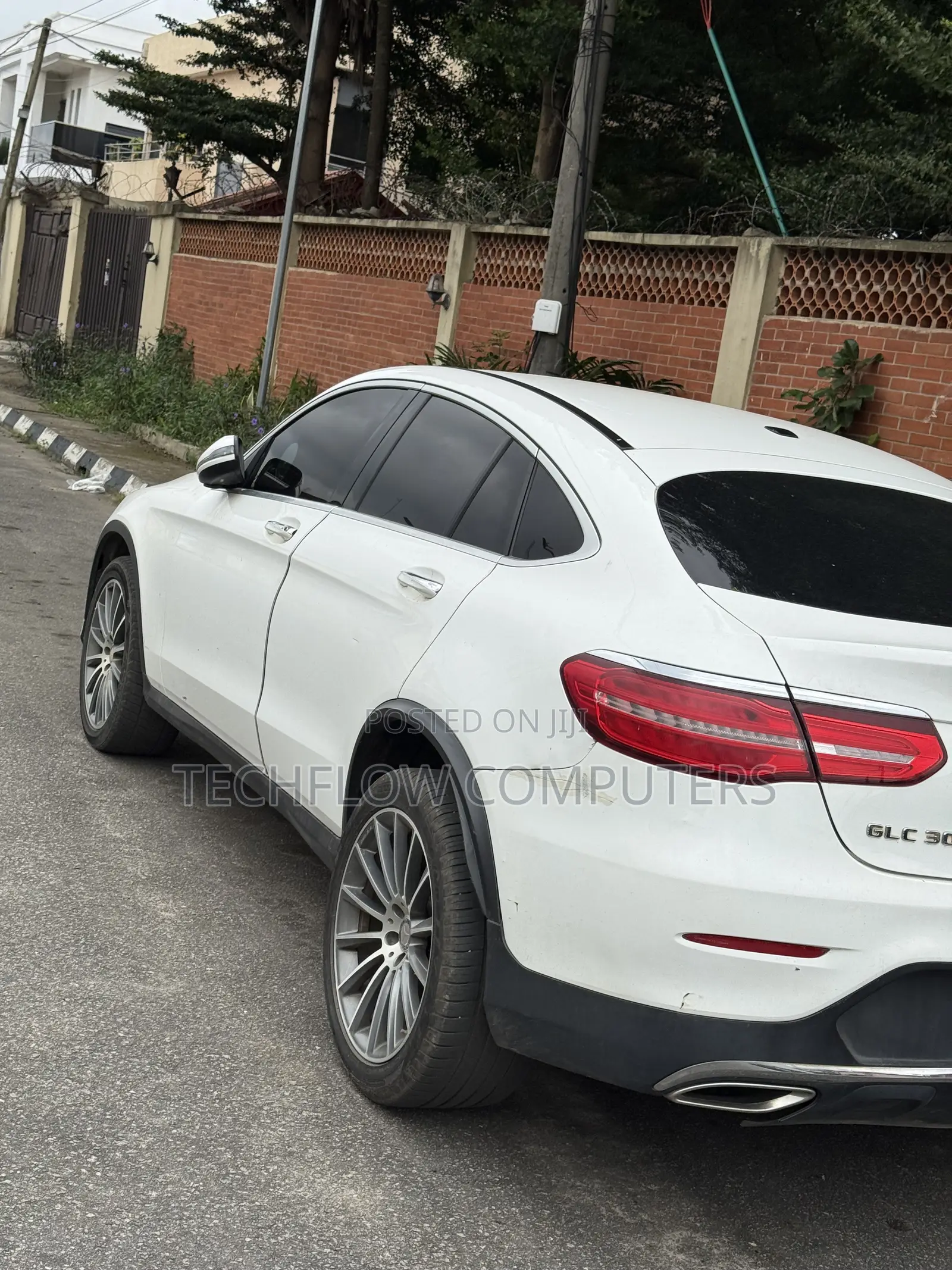 Mercedes-Benz GLC-Class 2017 White