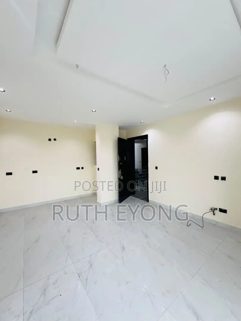 2bdrm Apartment in Ilasan, Ikate, for sale