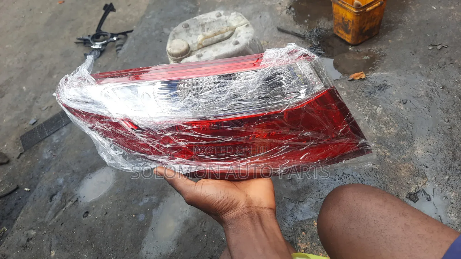 Toyota Camry 2015 2016 Backlight or Rear Lamp Driver Side