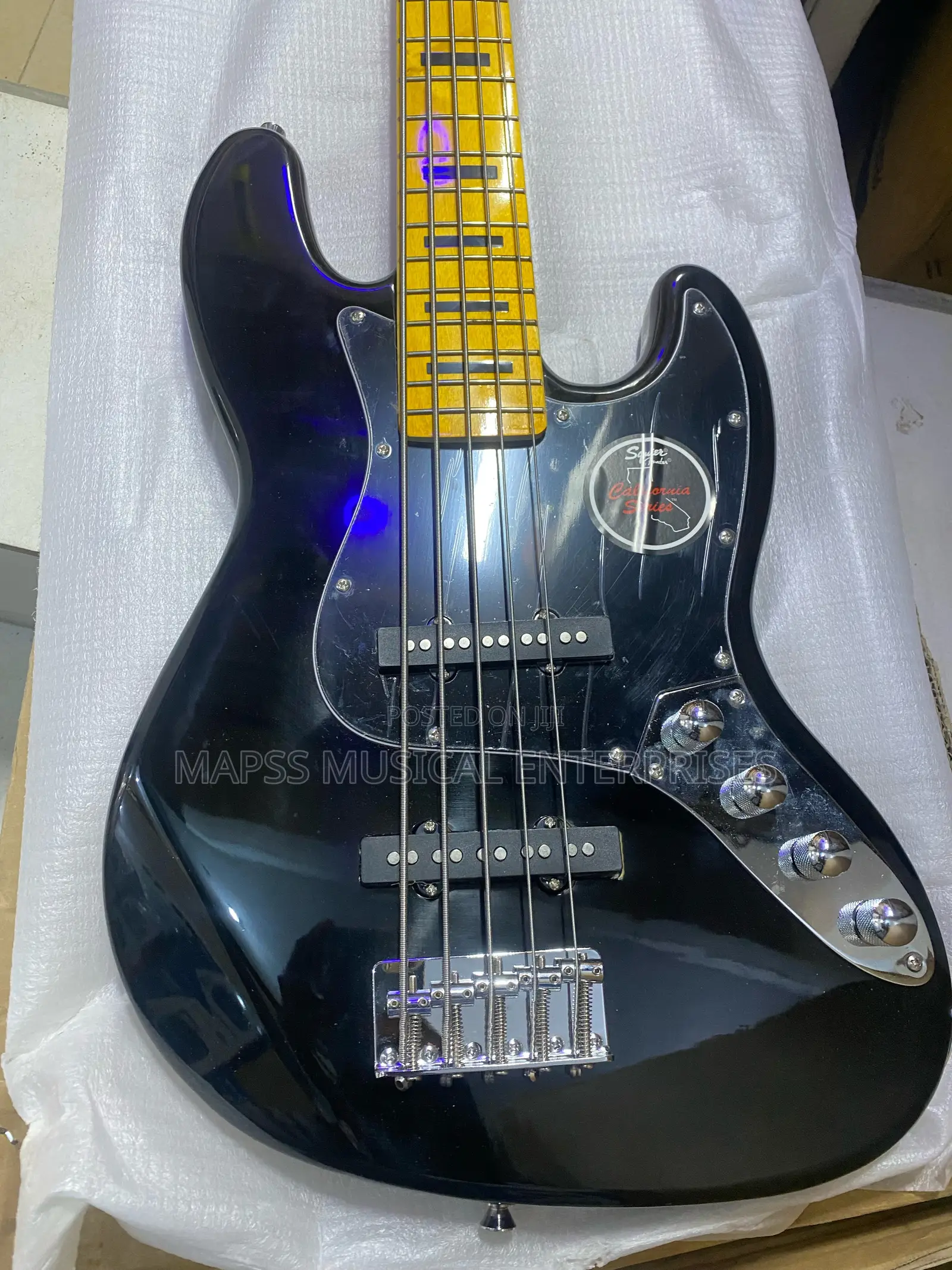 Squier Classic Vibe '70s Jazz Bass V