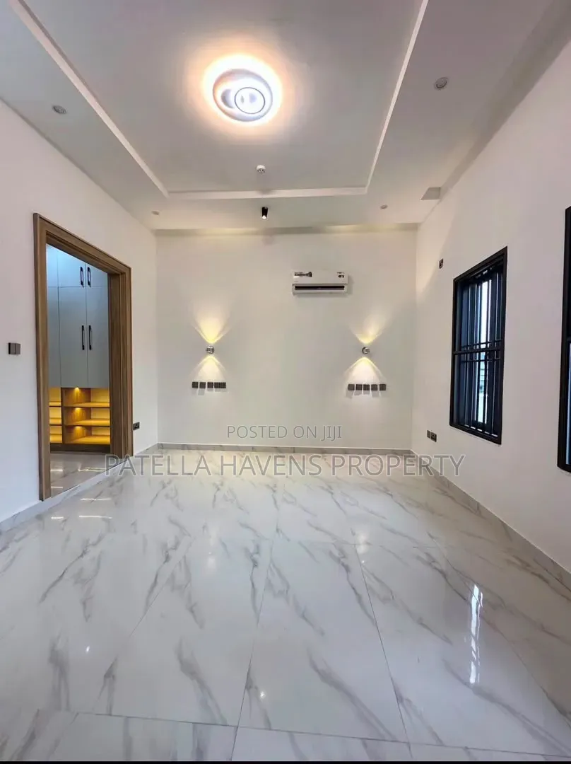 4bdrm Duplex in Jahi for sale
