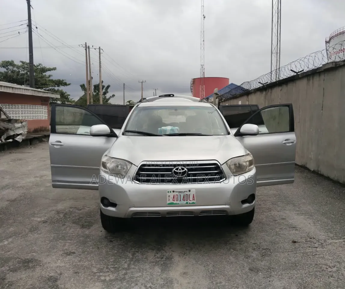 Toyota Highlander 2009 Silver