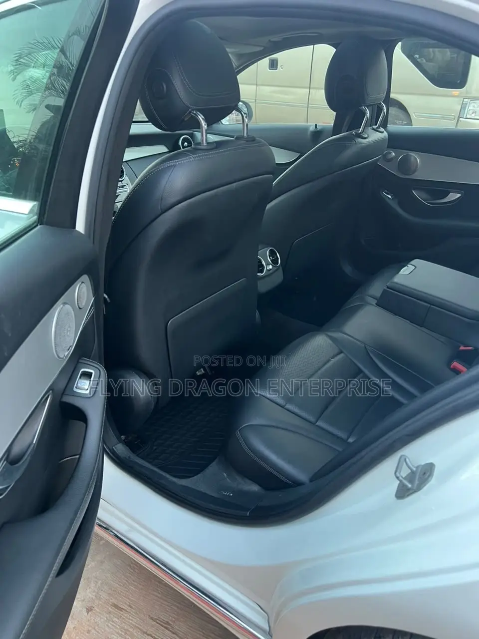 Mercedes-Benz C300 Sport 4Matic Sedan AWD (2.0L 4cyll 7A) 2016 White