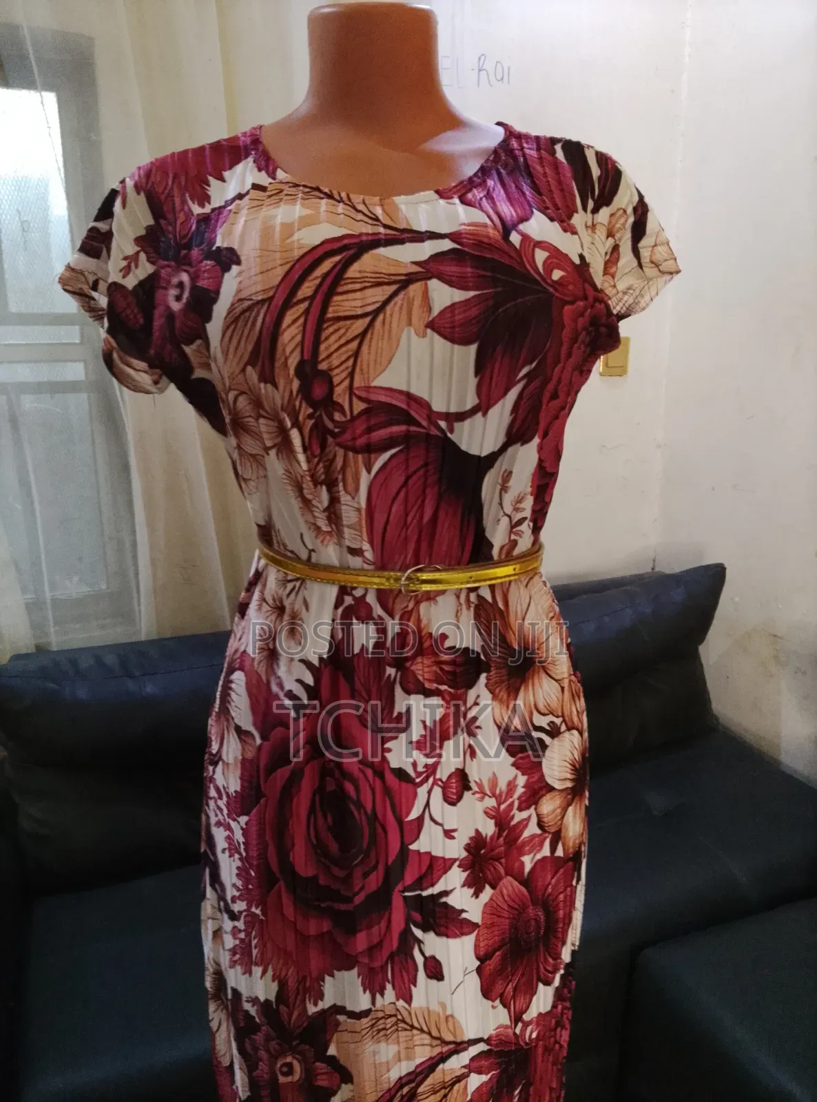 Floral Elegant Pleated Maxi Dress
