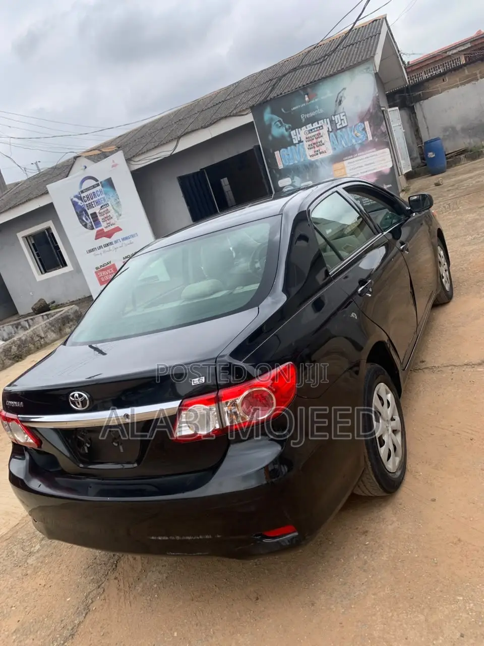 Toyota Corolla LE 4dr Sedan (1.8L 4cyl 4A) 2013 Black
