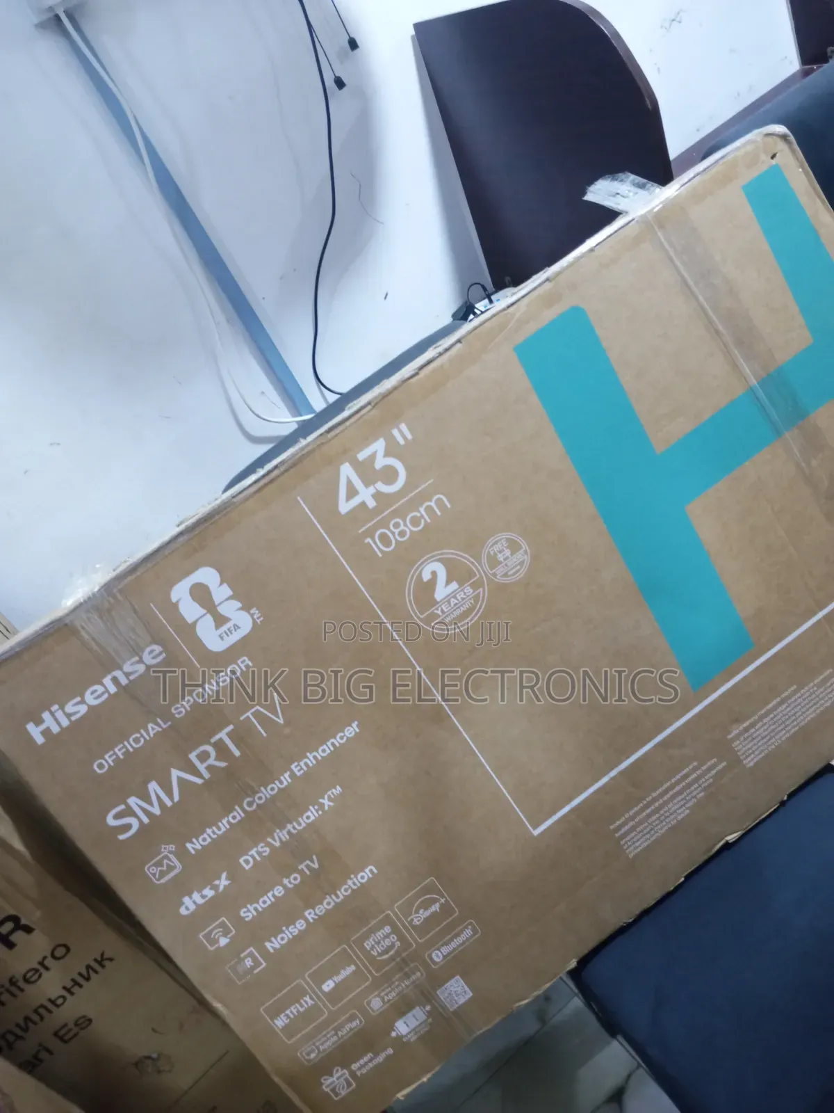Hisense 43-Inch Frameless Full HD Smart LED TV (VIDAA U7 Platform)