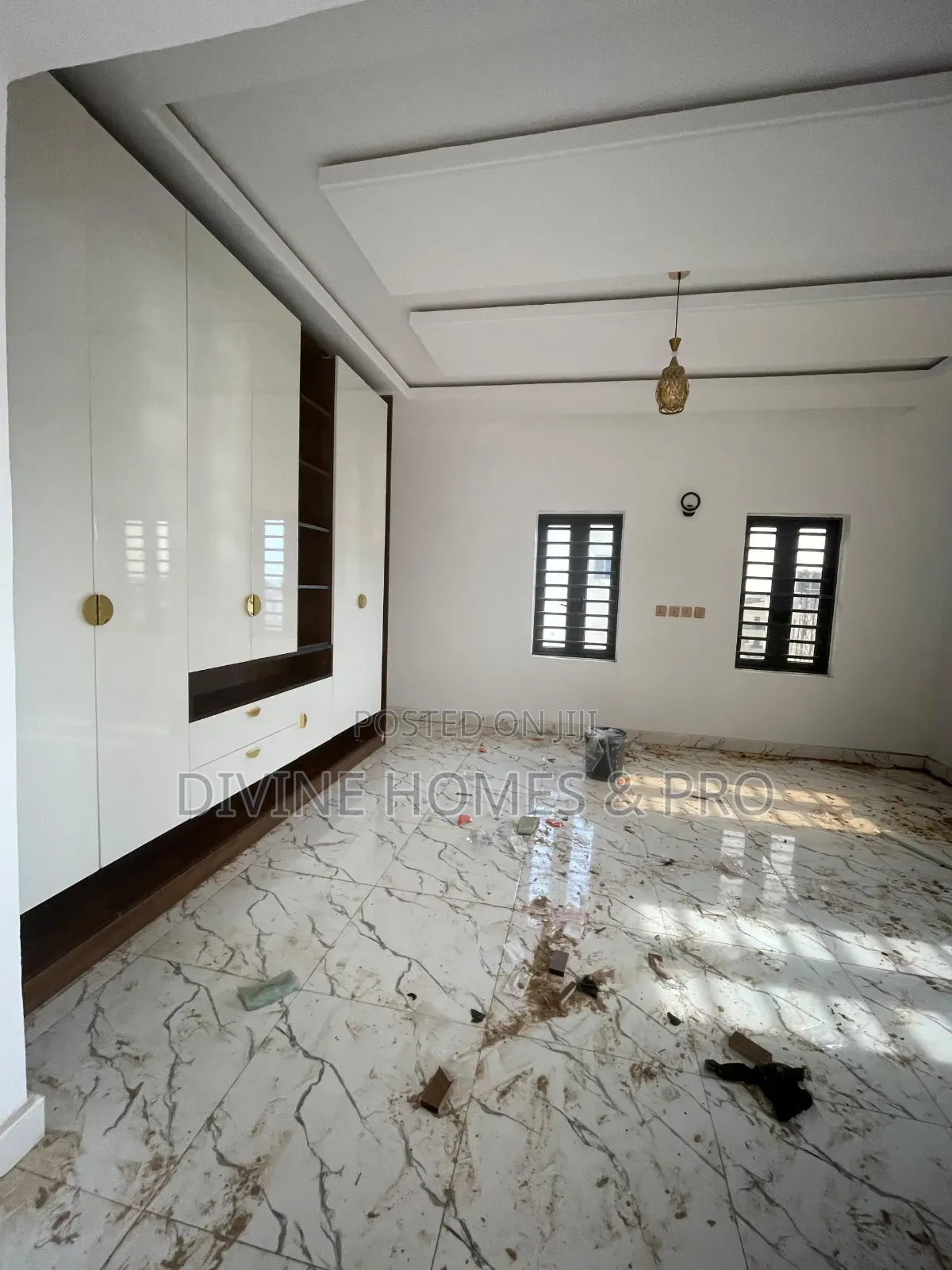 4bdrm Duplex in Lugbe District for rent
