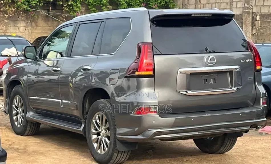 Lexus GX 460 2012 Gray