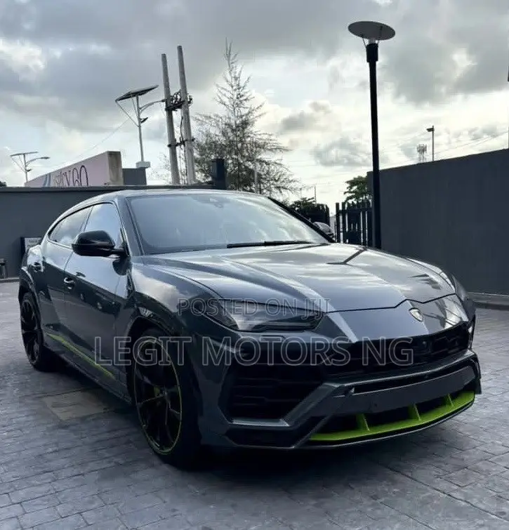 Lamborghini Urus Base 4dr AWD 2020 Gray