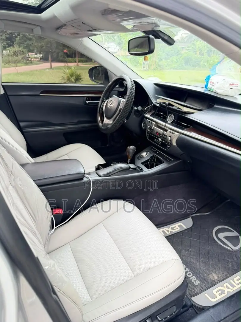 Lexus ES 350 FWD 2014 Silver