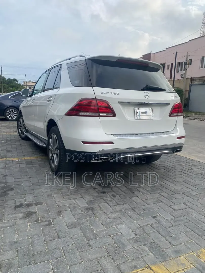 Mercedes-Benz GLE-Class 2016 White