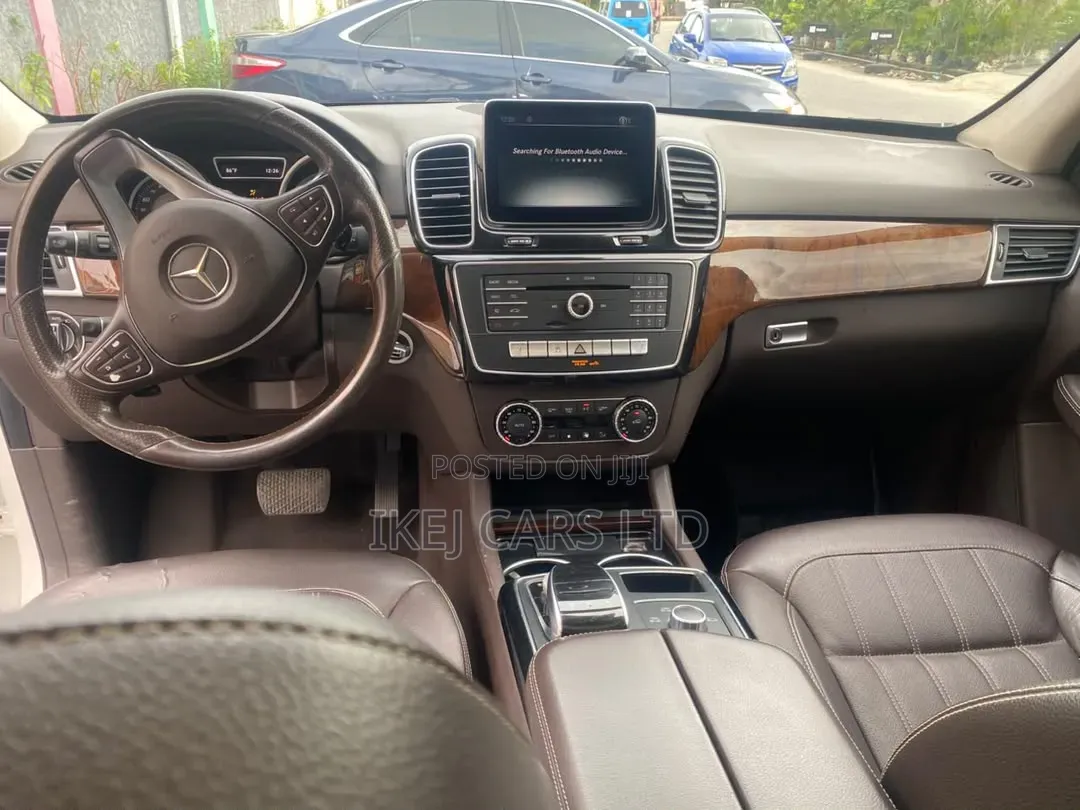 Mercedes-Benz GLE-Class 2016 White