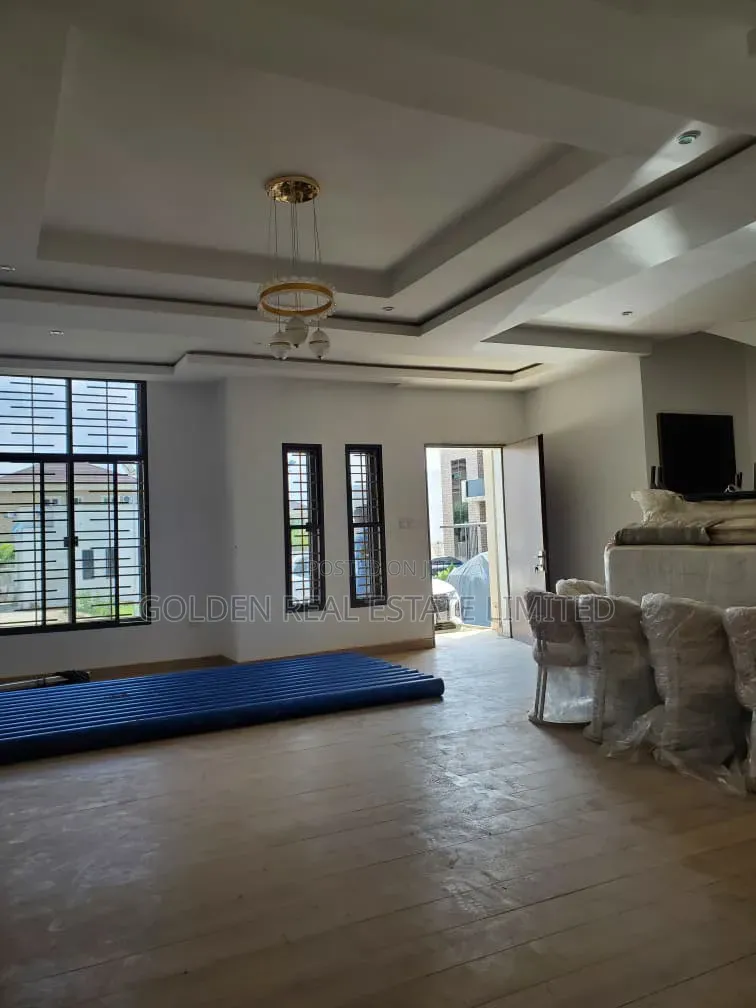 4bdrm Duplex in Katampe Extension for sale