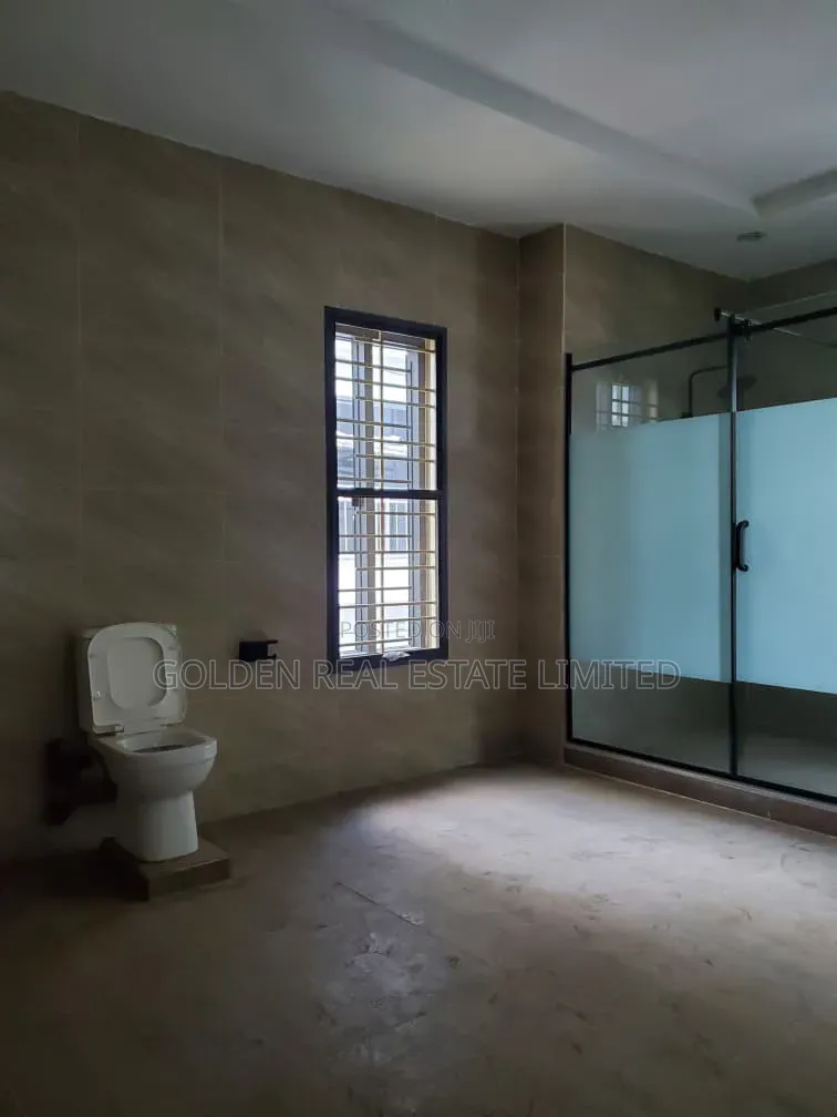 4bdrm Duplex in Katampe Extension for sale