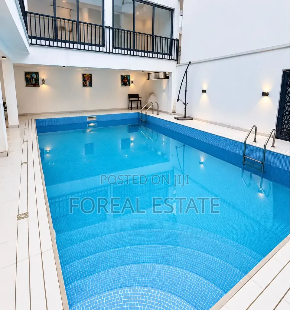 Executive 4 Bedroom With Pool in Victoria Island Close to Coastal Road