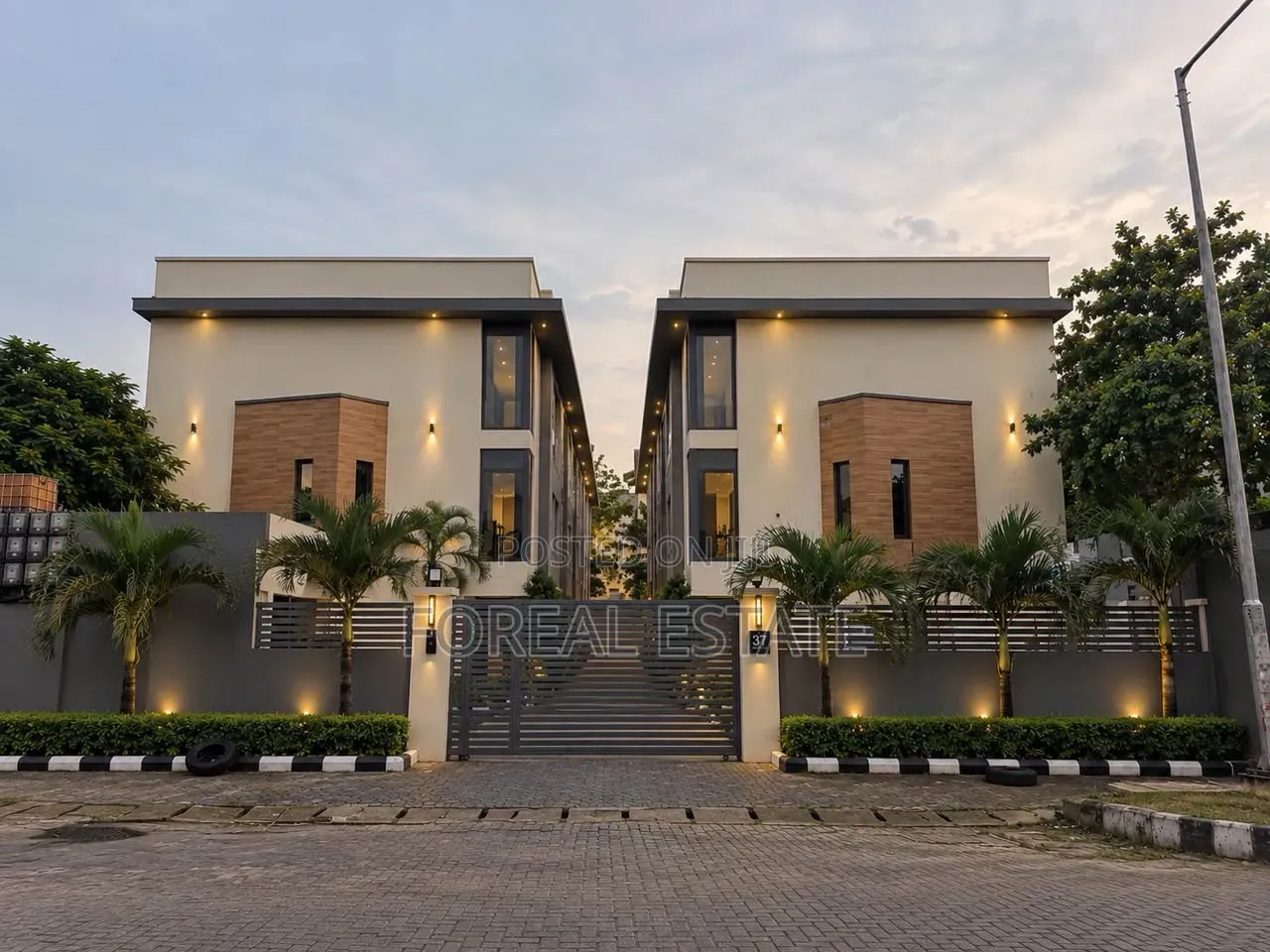 Executive 4 Bedroom With Pool in Victoria Island Close to Coastal Road