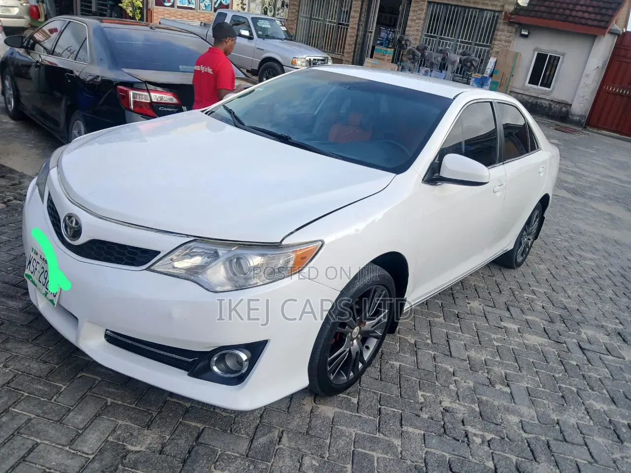Toyota Camry 2013 White