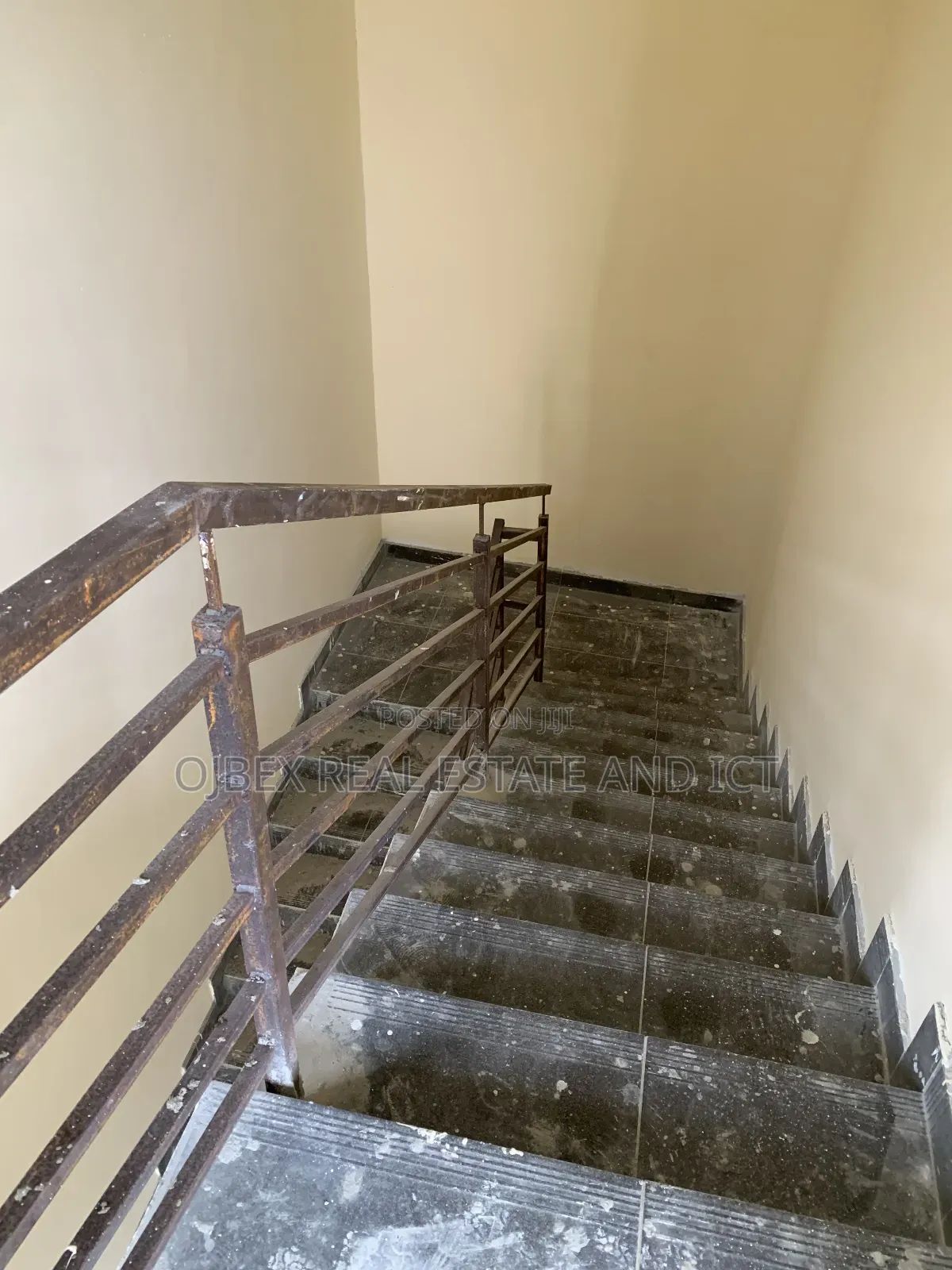 Furnished 3bdrm Block of Flats in Abijo Gra, Ajah for rent