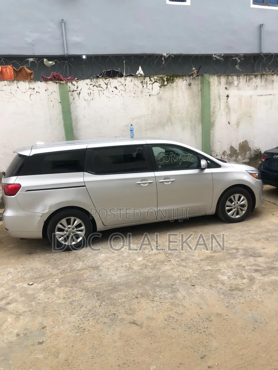 Kia Sedona 2017 Silver