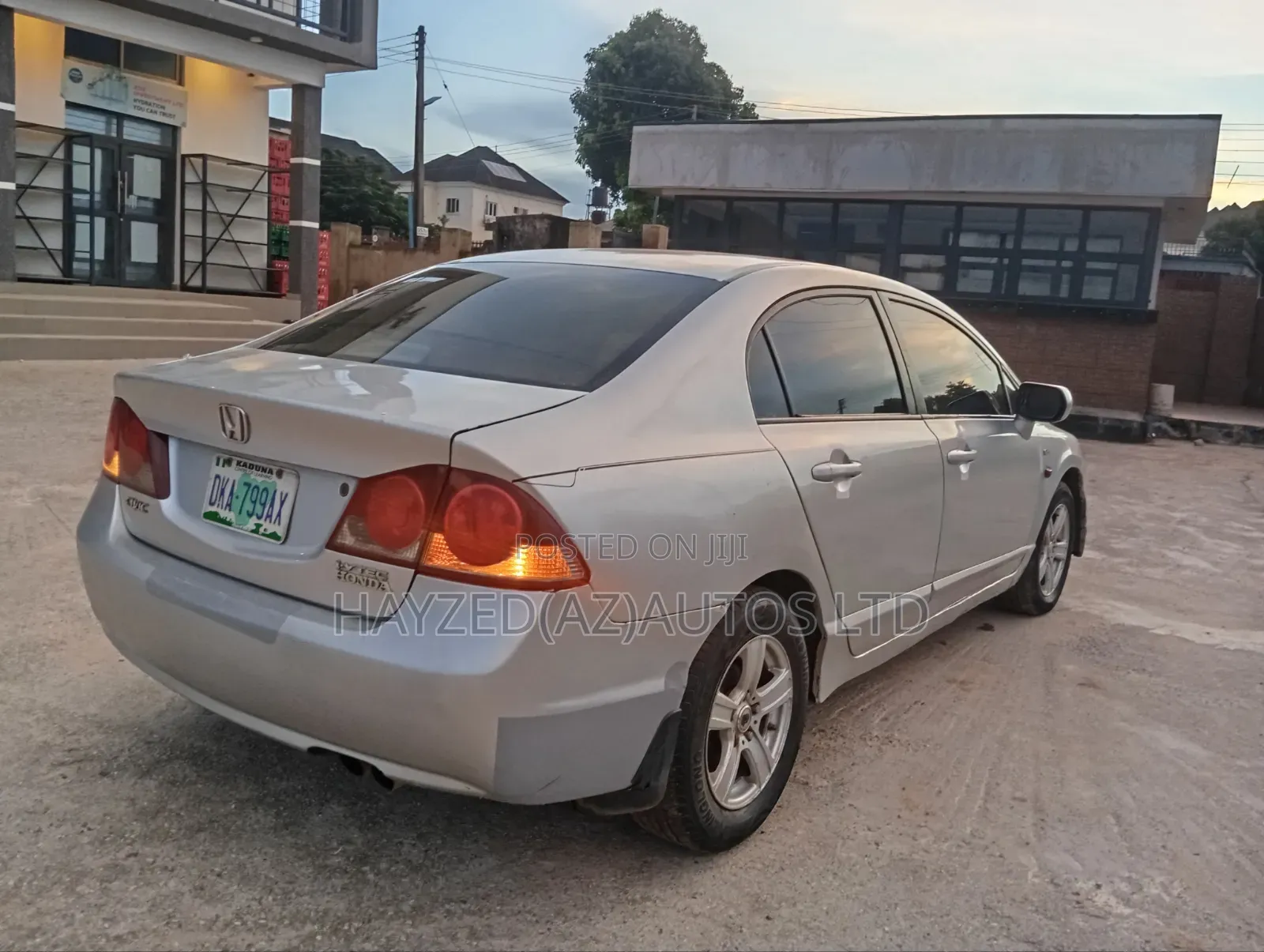 Honda Civic 1.6i Sport Automatic 2009 Silver