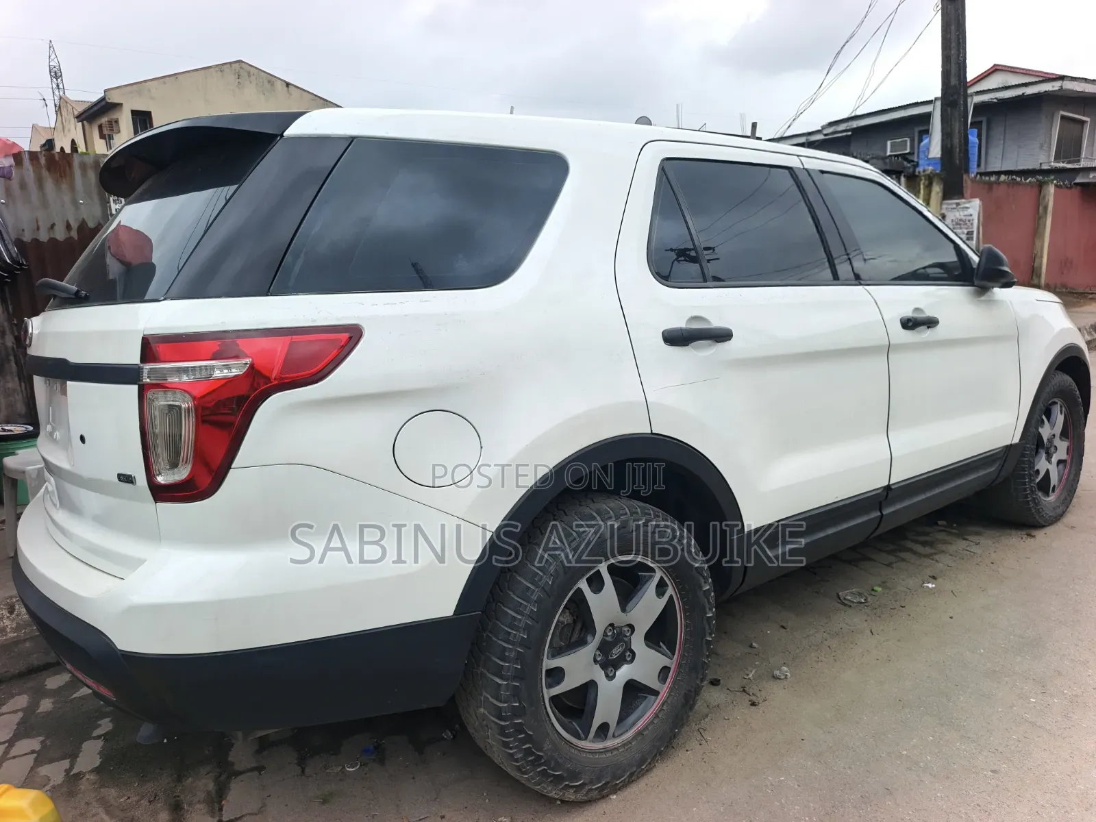 Ford Explorer Base 4dr 4x4 (3.5L 6cyl 6A) 2013 White