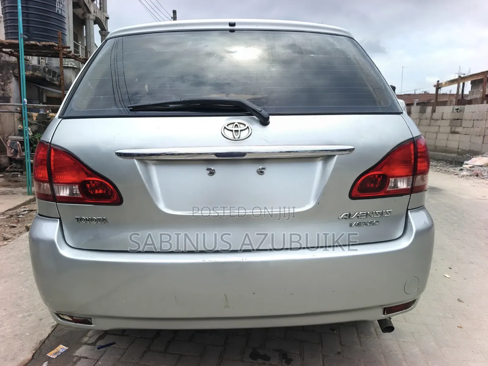 Toyota Avensis Verso 2.0 Petrol 2006 Silver