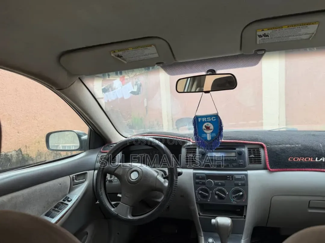 Toyota Corolla 2006 Silver