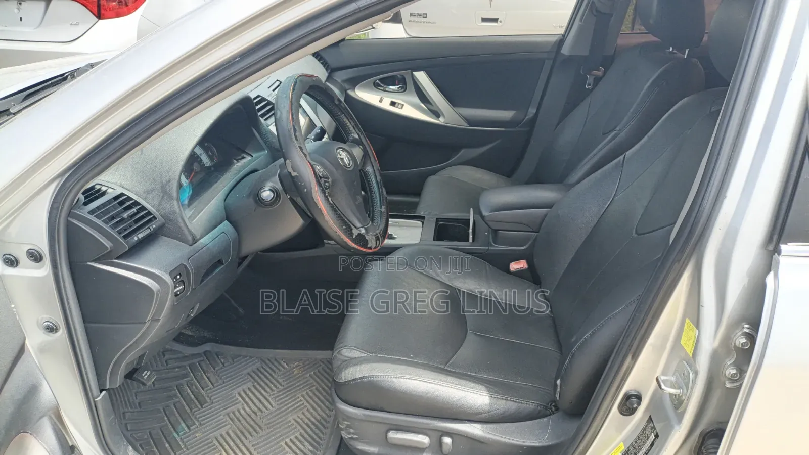 Toyota Camry 2010 Silver