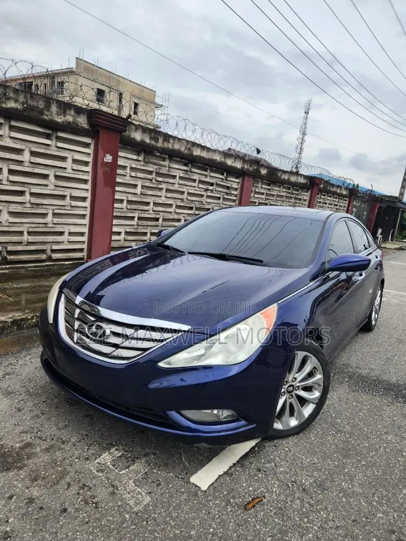 Hyundai Sonata 2013 Blue
